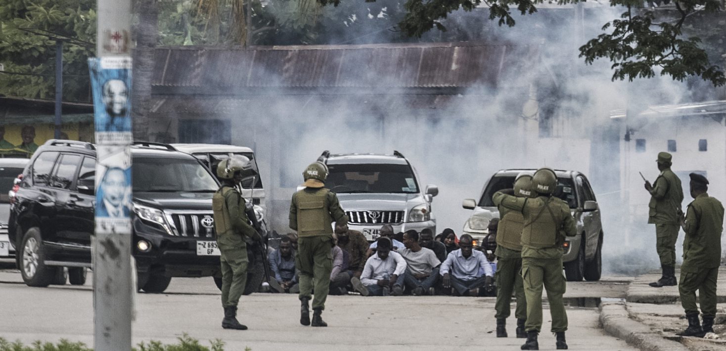 Tanzaniya: Leta yategetse abakozi gukorera mu rugo kubera imyigaragambyo.