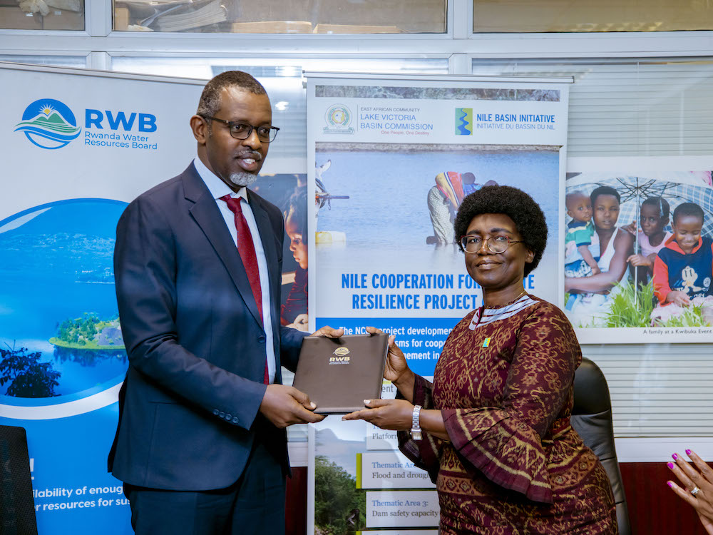 Abayobozi batanu muri Leta baregewe ubugenzacyaha bananiwe gusobanura inkomoko y’imitungo yabo