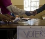 Guinea-Bissau: Babiri bahanganye, bombi bavuga ko batsinze amatora ya perezida