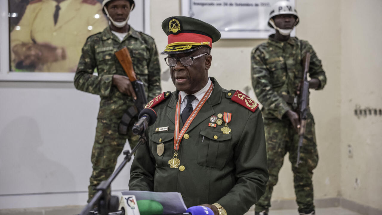 Guinea-Bissau: Nyuma yo guhirika Perezida, Jenerali yarahiriye kuyobora inzibacyuho