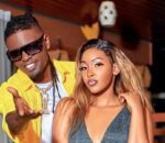 Weasel yifurije umugore we Teta isabukuru nziza mu magambo asize umunyu