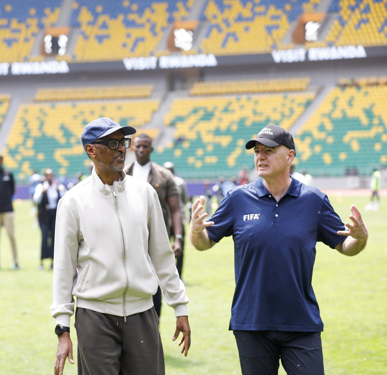 Perezida Kagame na Gianni Infantino batangije FIFA Football Festival igamije gukundisha abana umupira w’amaguru