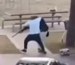 Yafashwe nk’intwari nyuma yo kwambura umugizi wa nabi imbunda mu gitero cyahitanye 15