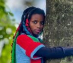 Kenya: Yaciye agahigo ku isi ko kumara amasaha 72 ahobeye igiti