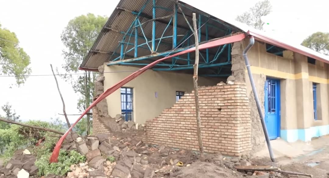 Kamonyi: Batatu bagwiriwe n’urukuta rw’urusengero, umwe yitaba Imana