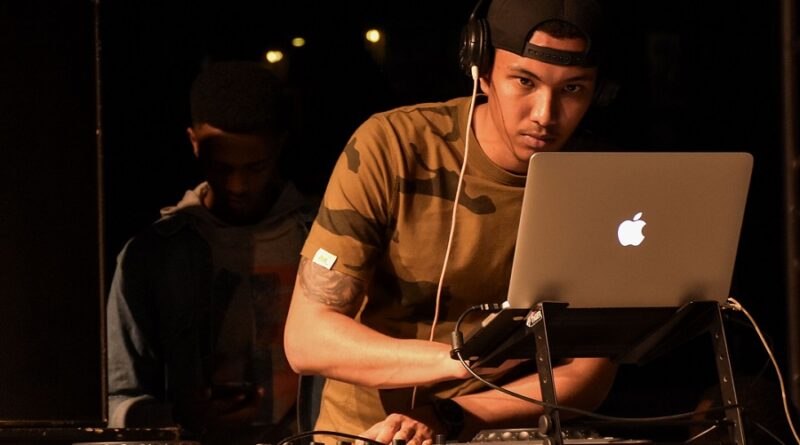 DJ Toxxyk yagonze umupolisi ahita apfa