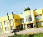 Musanze: Abantu batazwi biraye mu baturage barabatemagura