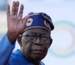 Perezida Tinubu wa Nigeria ‘ameze neza’ nyuma yo kugwa hasi arimo kwakirwa muri Turkiya