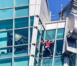 Igikorwa kidasanzwe: Umunyamerika yatondagiye inyubako y’amagorofa 101