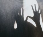 Australia: Umugabo arashinjwa ibyaha 596 bishingiye ku guhohotera abana 459