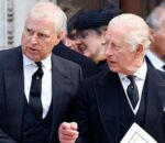 Bombori bimbori mu bwami bw’Ubwongereza: Umwami Charles III na murumuna we ntibacana uwaka