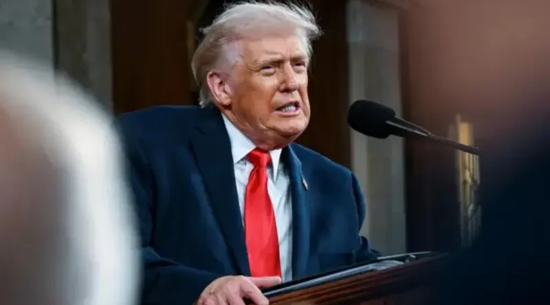 Umudepite w’umwirabura wamaganye ivangura yasohowe mu gihe Trump yavugaga ijambo