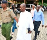 Abapasiteri basaba kurindwa n’abapolisi basabwe kwiringira uburinzi bw’Imana bakorera – Minisitiri Kahinda Otafiire