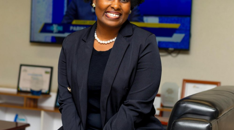 Gloria Mukamabano yasezeye kuri RBA