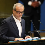 Perezida wa Iran yategetse gutangiza inzira y’ibiganiro n’Amerika