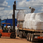 Zimbabwe yashyizeho itegeko ribuza kohereza mu mahanga amabuye y’agaciro yose adatunganyijwe