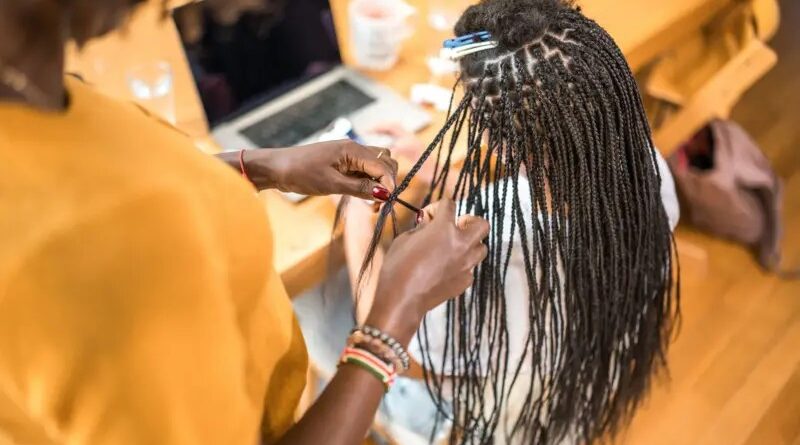 Ibisuko, perike n’imisatsi y’inyongera byagaragaye ko bishobora kuba birimo ibintu bitera kanseri y’ibere