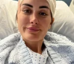 Yasanzwemo kanseri y’ubwonko nyuma y’uko ivarisi y’ibiro 16kg imwikubise ku mutwe