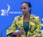 “Dukorera Leta itaduhemba” – Scovia Mutesi imbere y’abadpite avugira itangazamakuru