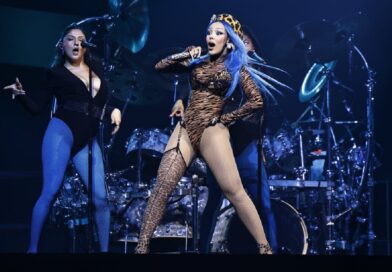 Impaka ku myambarire ya Doja Cat i Kigali: Minisitiri ati: “Ku rubyiniro si ku rusengero”