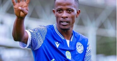 Umunsi Haruna yagiye mu igeregezwa i Burayi akavayo atamenye naho ikipe ikorera imyitozo