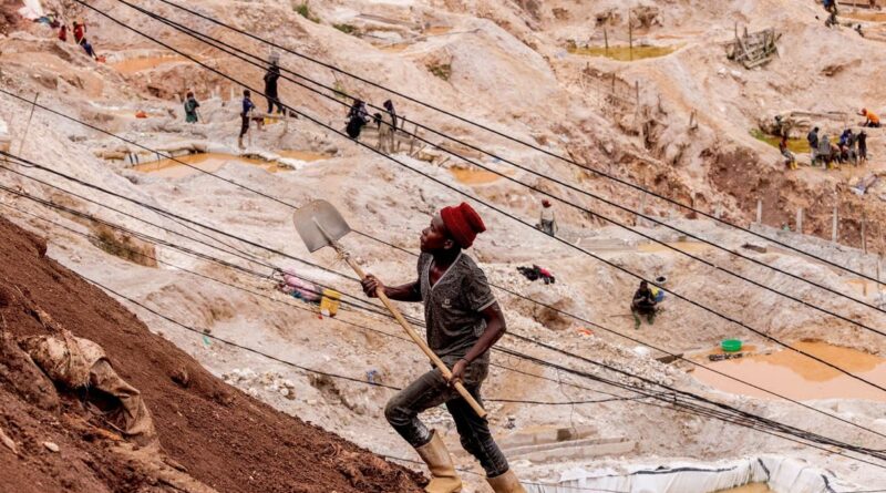 DRC: Abantu 300 baguye mu kirombe cya Rubaya