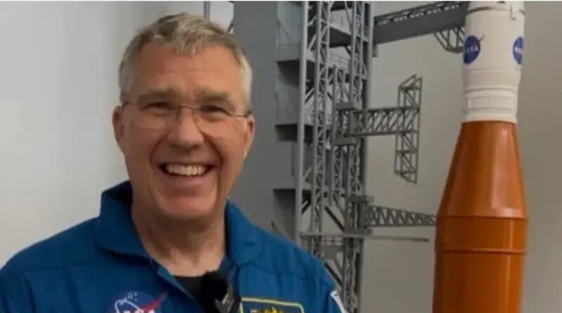 Ubuzima butangaje ku bantu bari mu isanzure: ibyo bakora, uko baryama…