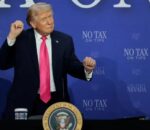 Trump afite icyizere cyo kugera ku masezerano na Iran