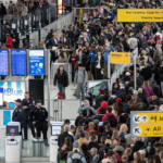 White House iraburira ko kubura kw’ingengo y’imari bishobora gushyira mu kaga umutekano w’igihugu n’ibikorwa by’indege