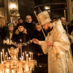 Uburusiya na Ukraine byemeranyije agahenge mu gihe cya Pasika y’aba-Orthodox