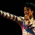 Filimi mbarankuru kuri Michael Jackson yaciye agahigo ko kwinjiza agatubutse mu gihe gito