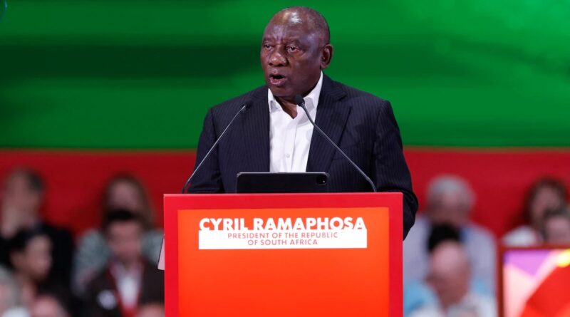 Perezida w’Afurika y’Epfo yasabwe kwegura