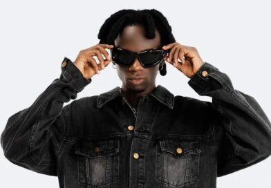 Amagambo y’umuhanzi Kapeke yakuruye impaka muri Uganda