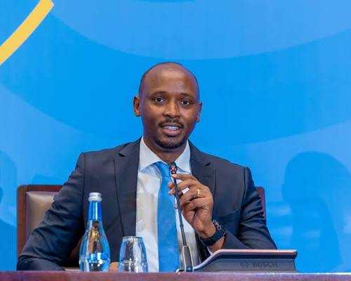 U Rwanda mu ngamba zikomeye nyuma yo gusatirwa na Ebola