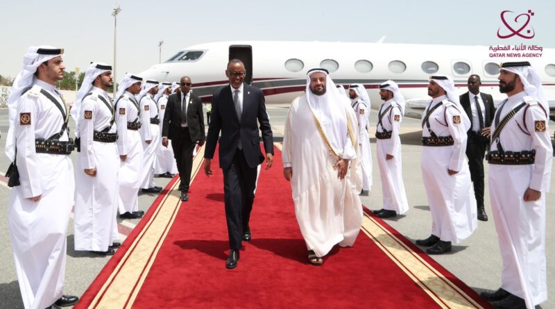 Perezida Kagame yageze muri Qatar yakirwa bidasanzwe