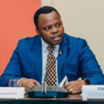 “Ni ubugegera” Minisitiri Utumatwishima yanenze urubyiruko rwiyandarika kuri TikTok kugira ngo baruhe amafaranga