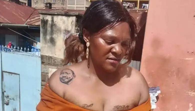 Kenya: Yaba yazize ‘tattoo’ ya Perezida Ruto? Yapfuye atwikishijwe lisansi
