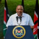 “Muzakire amafaranga yabo ariko ntimubatore” – Uhuru Kenyatta