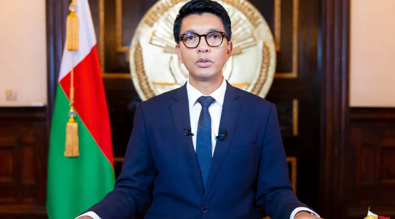 Andry Rajoelina wahoze ari Perezida wa Madagascar agiye kugezwa imbere y’inkiko