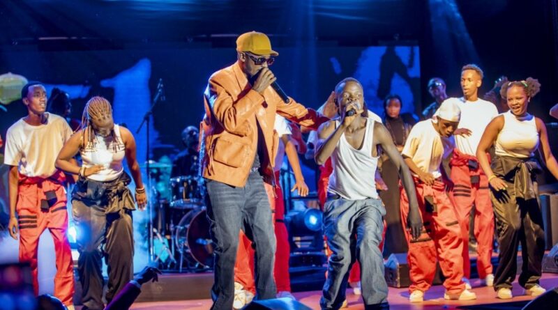 Yago yimuriye Issa New Boy (Inyogoye) muri Uganda
