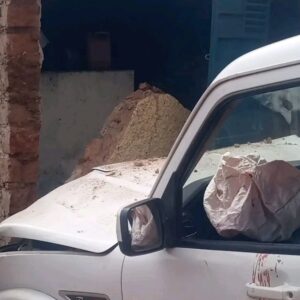 Imodoka y’umutekano yakoze impanuka ikurikiye umuzunguzayi
