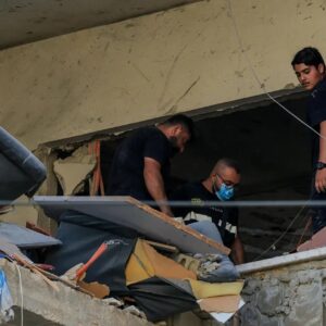 Israel yongeye gutera Beirut mu buryo bukomeye