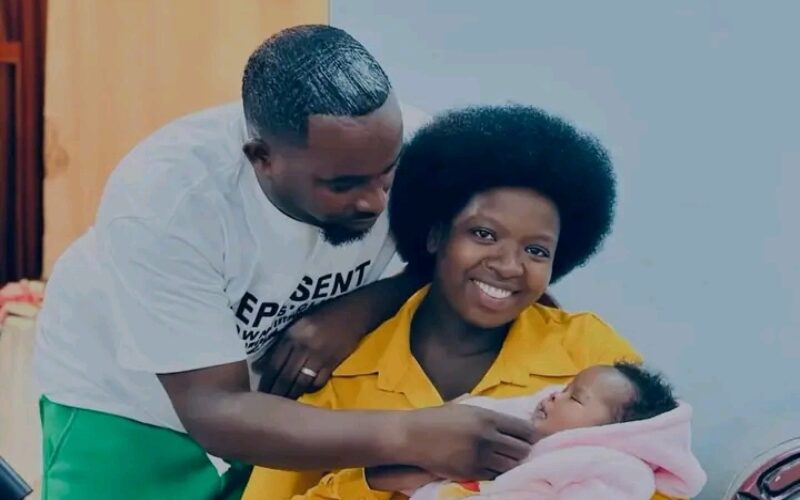 Ndahiro Valens Papy yanyomoje inkuru zivuga ko yibarutse umwana wa cyenda