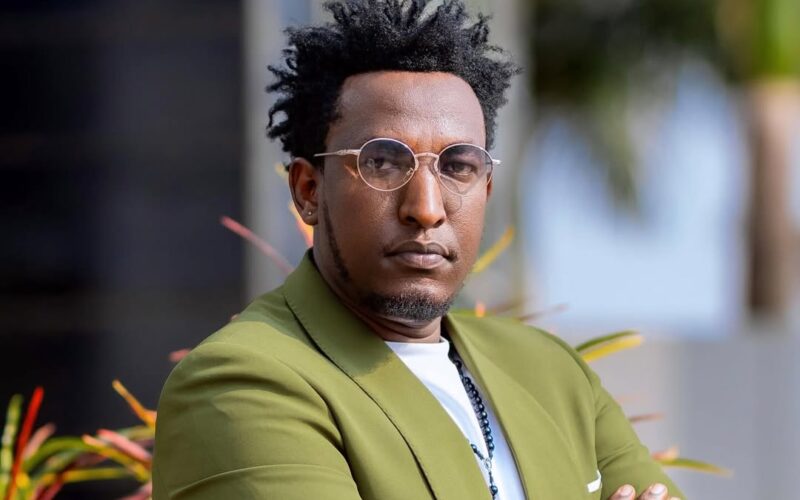 Icyatumye Junior Giti agabanya ibijyanye no gusobanura filime