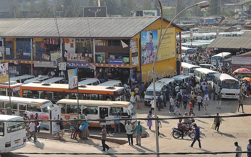 Nyabugogo: Umugore yataye umugabo we amuhora igitsina gito yisangira ucuruza M2U