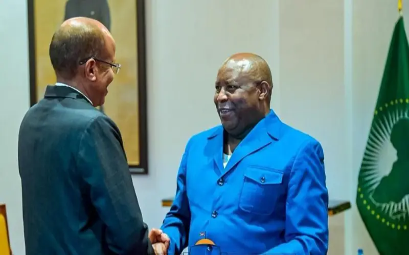 AU yakoze inama y’igitaraganya yiga kuri Ebola