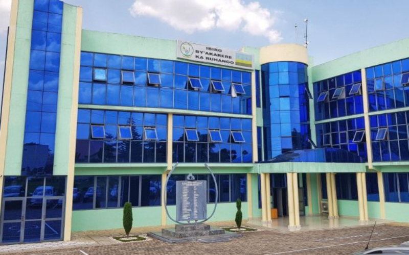 Ruhango: Yaguwe gitumo ari gusambanya umwana mu ikawa