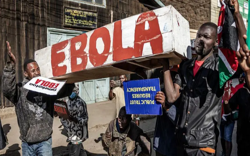 Kenya: Abigaragambya bitwaje isanduku ya “Ebola” mu mihanda