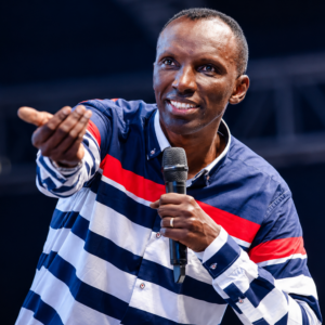 Bujumbura: Abantu 8 bapfiriye mu giterane cya Chris Ndikumana