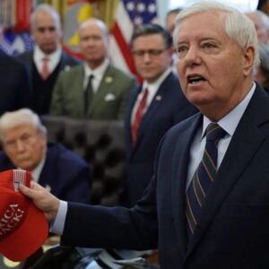 Senateri w’inshuti ya Trump yapfuye bitunguranye